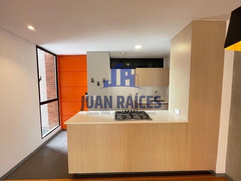 Apartamento en arriendo Antioquia Envigado Loma De Las Brujas 70 m2 Habitaciones 2 Baños 2 Garajes 1 Precio $4600000