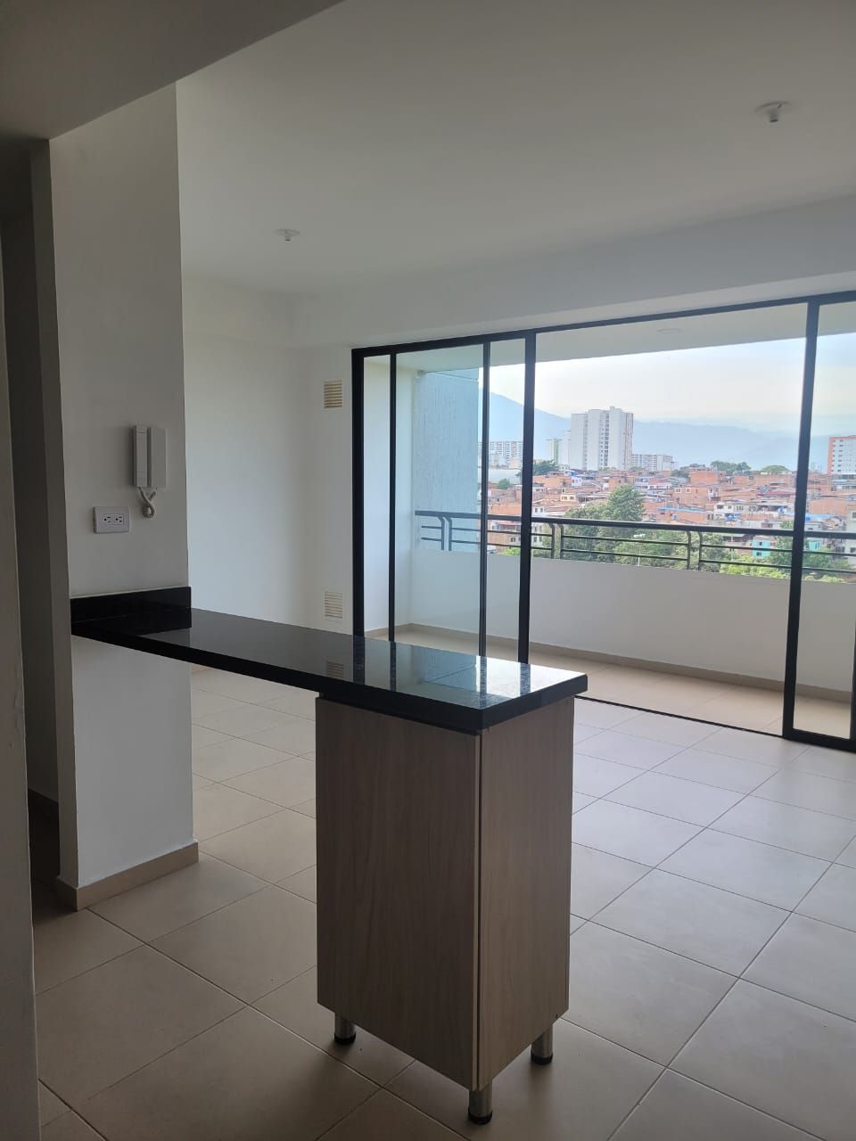 Apartamento en arriendo Santander Bucaramanga Jardines De Coaviconsa 85 m2 Habitaciones 3 Baños 2 Garajes 1 Precio $2403700