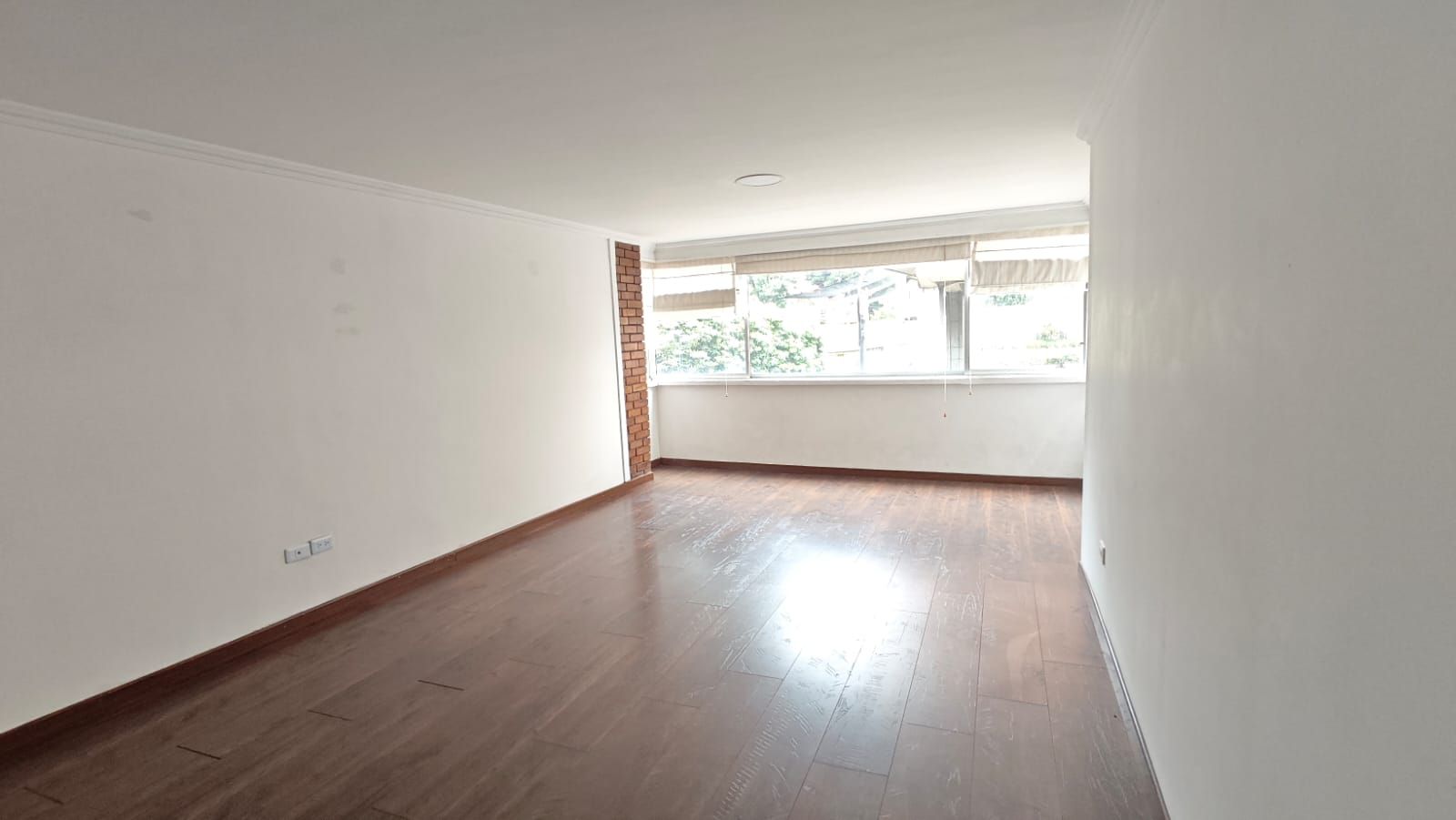 Apartamento en arriendo Cundinamarca Bogotá Acevedo Tejada 110 m2 Habitaciones 3 Baños 2 Garajes 1 Precio $3500000