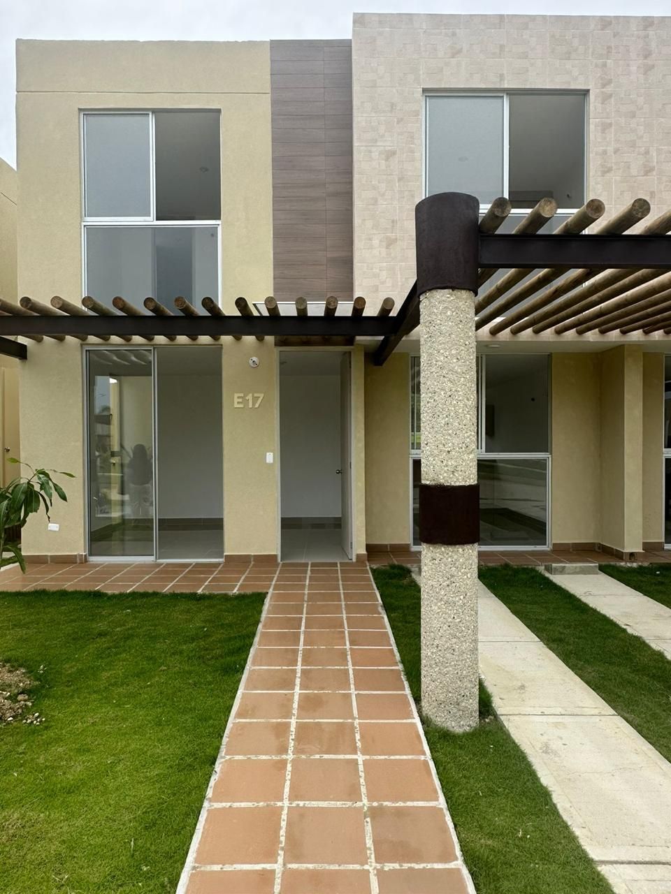 Casa en arriendo Bolívar Cartagena Camaguey I 128 m2 Habitaciones 3 Baños 3 Garajes 1 Precio $3500000