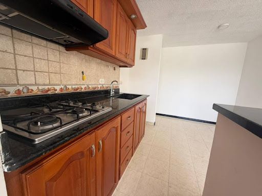 Apartamento en arriendo Antioquia Medellín La Milagrosa 60 m2 Habitaciones 2 Baños 2 Garajes 1 Precio $3000000