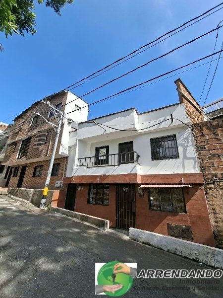 Apartaestudio en arriendo Antioquia Itagüí La Palma 42 m2 Habitaciones 1 Baños 1 Garajes 0 Precio $1250000