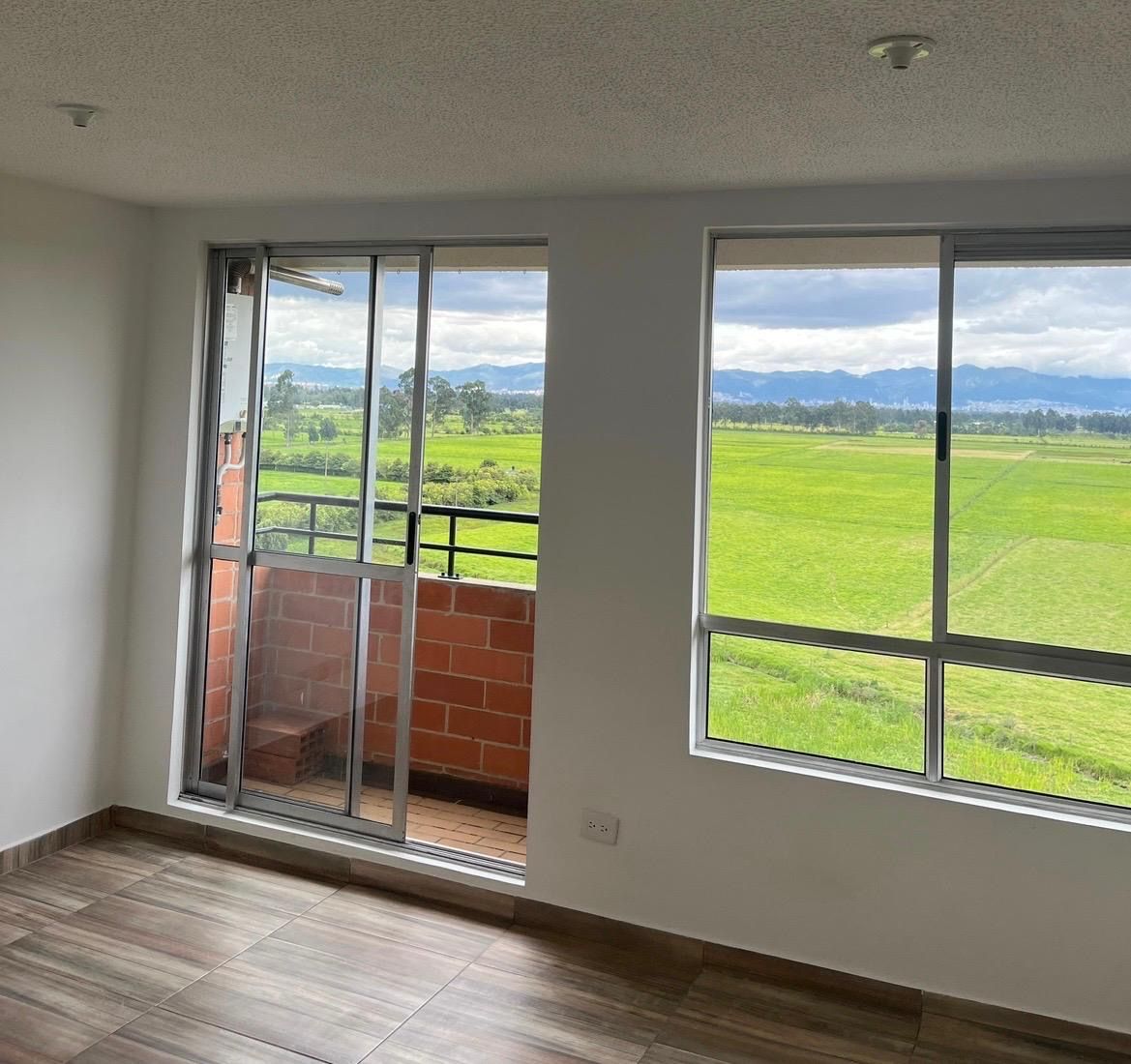 Apartamento en arriendo Cundinamarca Mosquera Br El Rubi Et I 54 m2 Habitaciones 3 Baños 2 Garajes 1 Precio $1550000