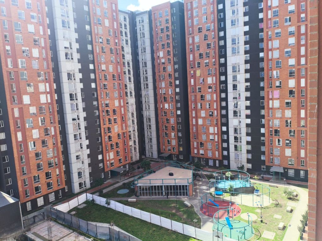 Apartamento en arriendo Cundinamarca Bogotá El Tintal 37 m2 Habitaciones 2 Baños 1 Garajes 0 Precio $1400000
