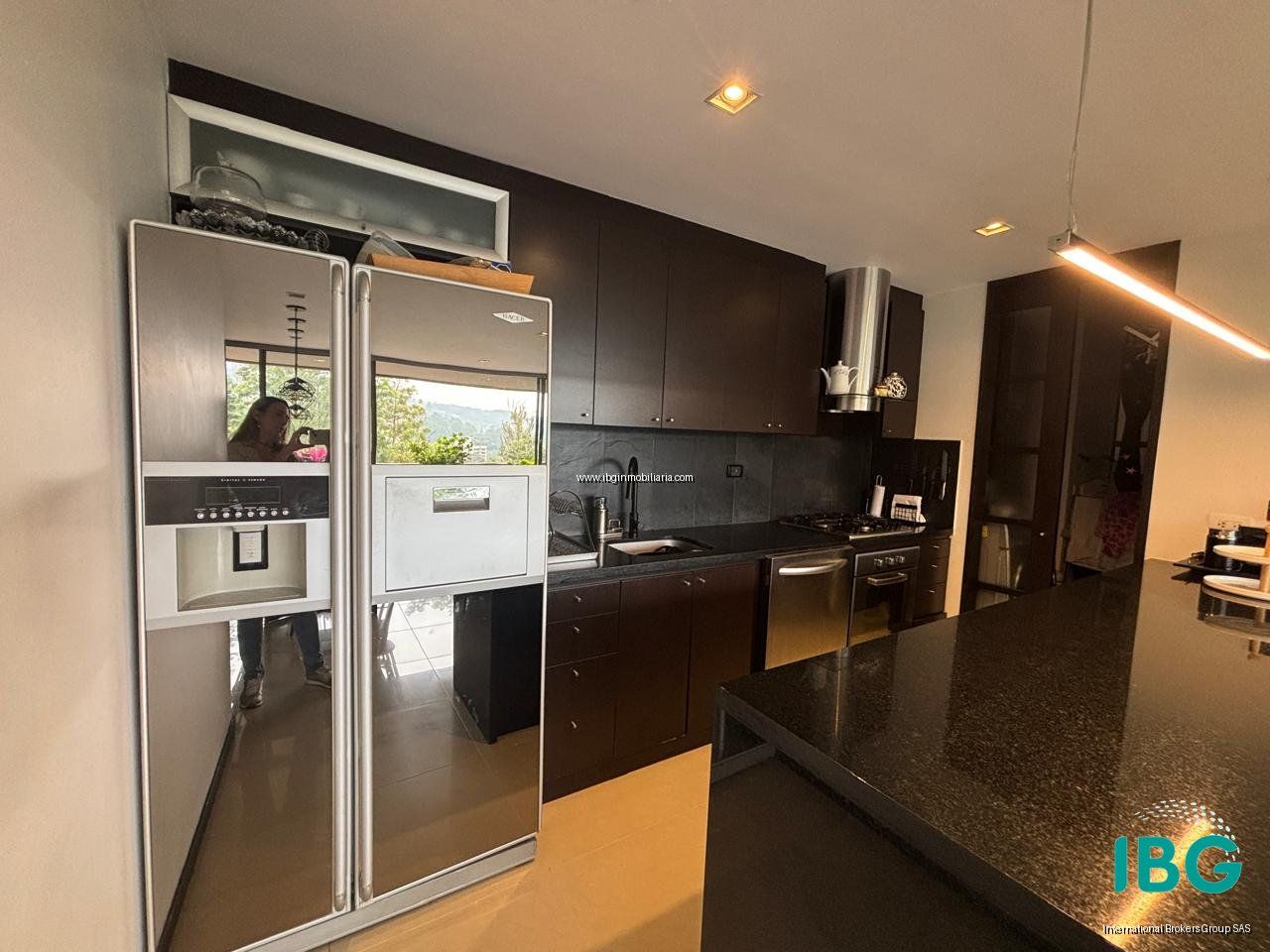 Apartamento en venta Antioquia Medellín El Tesoro 118 m2 Habitaciones 2 Baños 3 Garajes 2 Precio $1110000000
