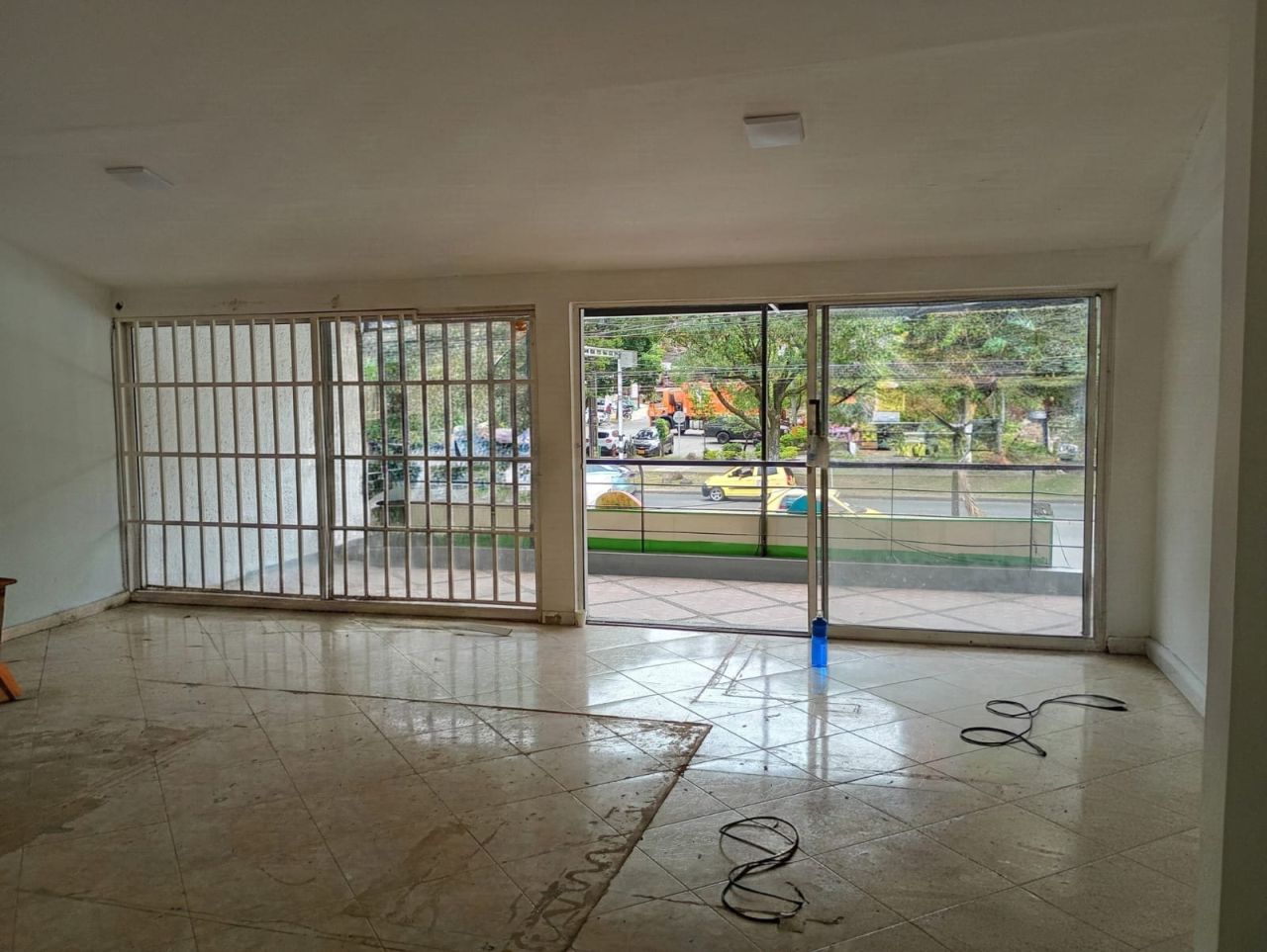 Local en arriendo Antioquia Medellín La Palma 85 m2 Habitaciones 0 Baños 2 Garajes 0 Precio $4000000