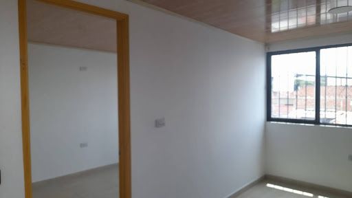 Apartaestudio en arriendo Valle Del Cauca Cali Unión De Vivienda Popular 40 m2 Habitaciones 1 Baños 1 Garajes 1 Precio $520000