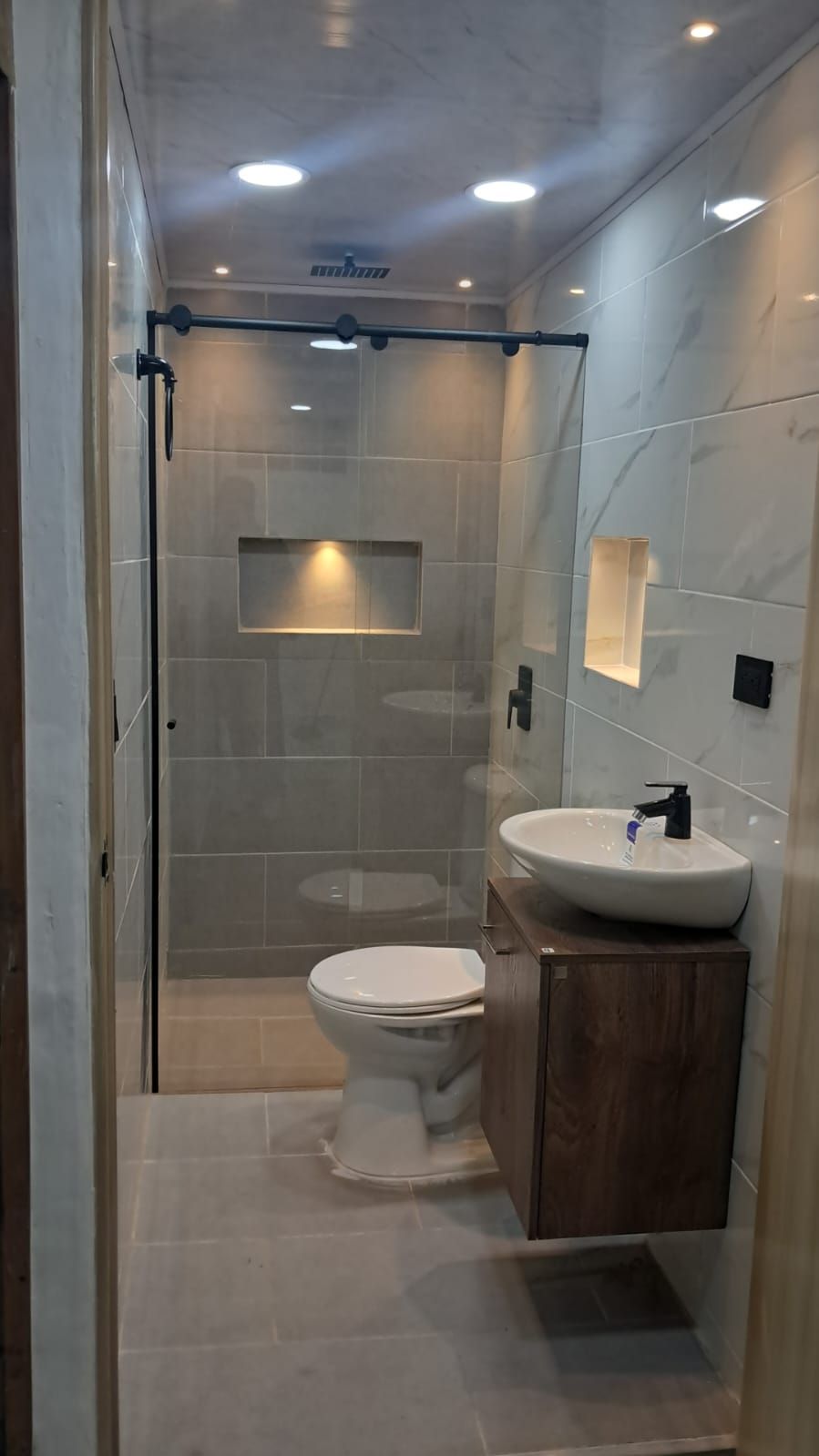 Casa en arriendo Antioquia Medellín Loreto 60 m2 Habitaciones 2 Baños 1 Garajes 0 Precio $1600000