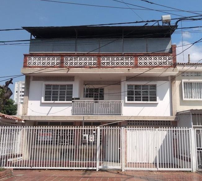 Casa en arriendo Norte De Santander Cúcuta Rafael Nuñez 300 m2 Habitaciones 6 Baños 4 Garajes 2 Precio $3500000