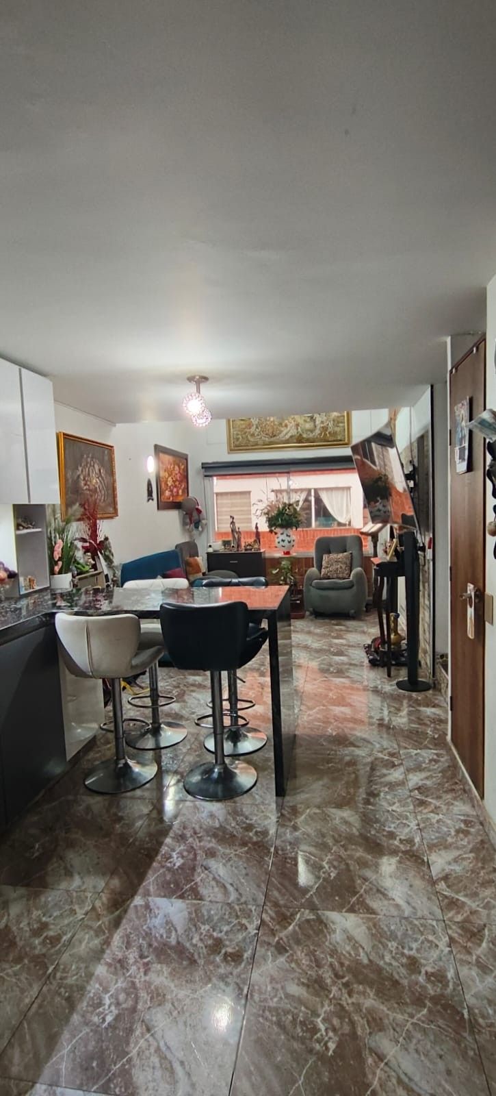Apartamento en venta Cundinamarca Bogotá Villa Alsacia 89 m2 Habitaciones 3 Baños 3 Garajes 1 Precio $640000000