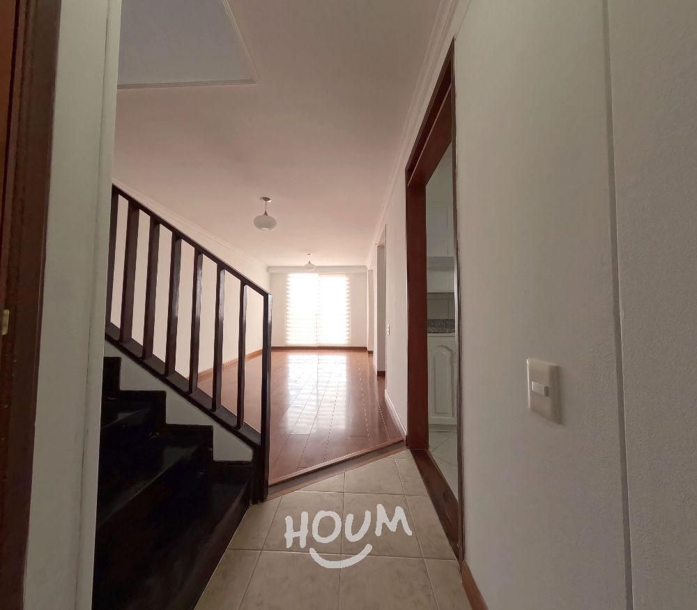 Apartamento en arriendo Cundinamarca Bogotá Santa Helena Et I 100 m2 Habitaciones 3 Baños 2 Garajes 1 Precio $4000000