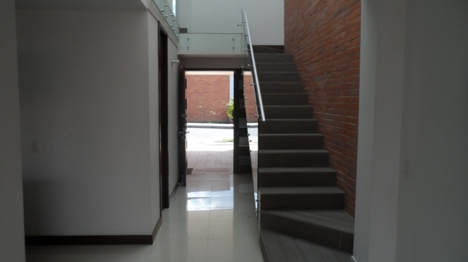 Casa en venta Antioquia Envigado Burdeos 126 m2 Habitaciones 3 Baños 7 Garajes 3 Precio $980000000