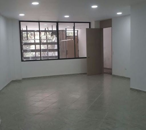 Local en venta Antioquia Envigado Bosques De Zúñiga 147 m2 Habitaciones 0 Baños 2 Garajes 2 Precio $900000000