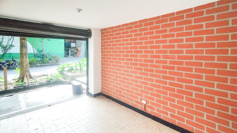 Local en arriendo Antioquia Medellín Cristobal 15 m2 Habitaciones 0 Baños 1 Garajes 0 Precio $1000000