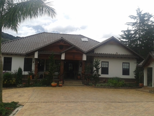 Casa en venta Antioquia El Retiro El Retiro 300 m2 Habitaciones 4 Baños 8 Garajes 3 Precio $2180000000