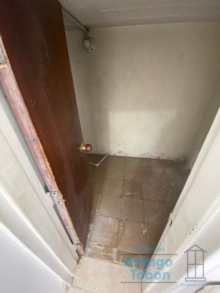 Local en arriendo Antioquia Medellín Laureles 20 m2 Habitaciones 0 Baños 1 Garajes 0 Precio $750000