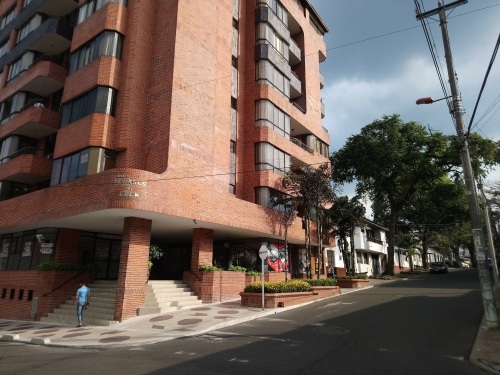 Apartamento en venta Tolima Ibagué La Pola 178 m2 Habitaciones 3 Baños 4 Garajes 2 Precio $650000000