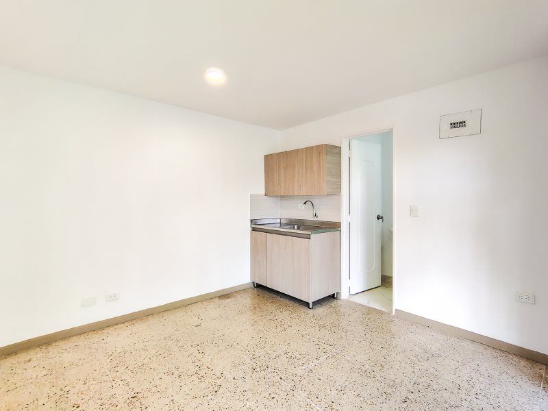 Apartaestudio en arriendo Antioquia Medellín Simon Bolivar 20 m2 Habitaciones 1 Baños 1 Garajes 0 Precio $1200000