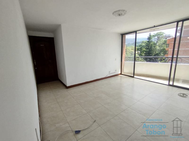 Apartamento en arriendo Antioquia Medellín Santa Rosa De Lima 68 m2 Habitaciones 3 Baños 2 Garajes 1 Precio $2300000