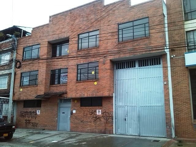 Bodega en arriendo Cundinamarca Bogotá Canódromo 900 m2 Habitaciones 0 Baños 6 Garajes 0 Precio $20000000