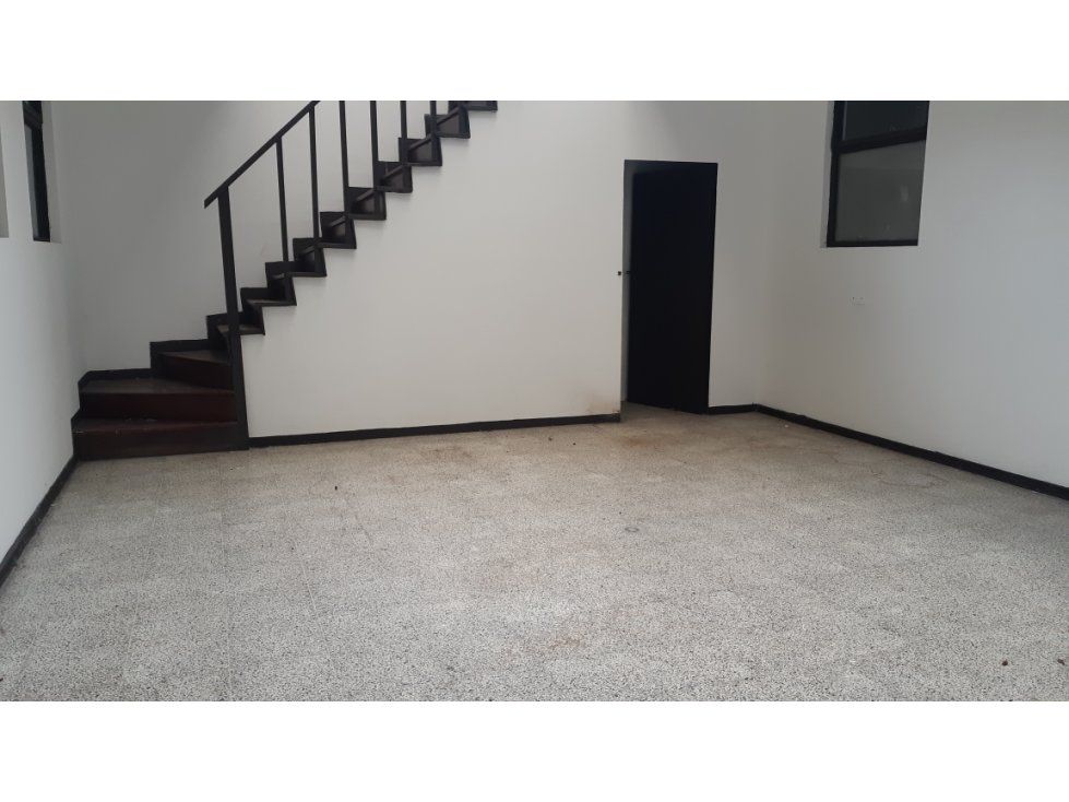 Local en arriendo Caldas Manizales Colon 600 m2 Habitaciones 0 Baños 0 Garajes 0 Precio $7140000