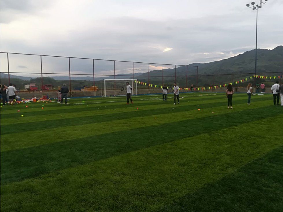 Lote en venta Caldas Risaralda Risaralda 240 m2 Habitaciones 0 Baños 0 Garajes 0 Precio $200000000