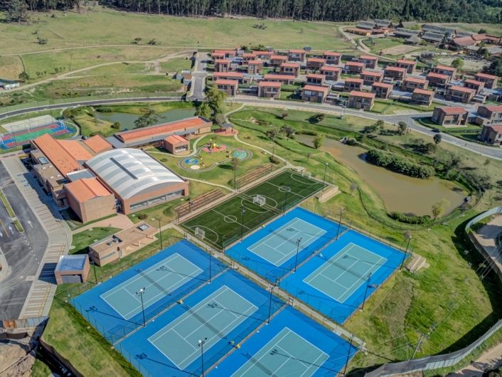 Proyectos Vivienda Nueva Entrelomas Etapa 1 Casa en venta Cundinamarca Tocancipá Vereda Verganzo 224 m2 Habitaciones 4 Baños 5 Garajes 4 Precio $1370531445