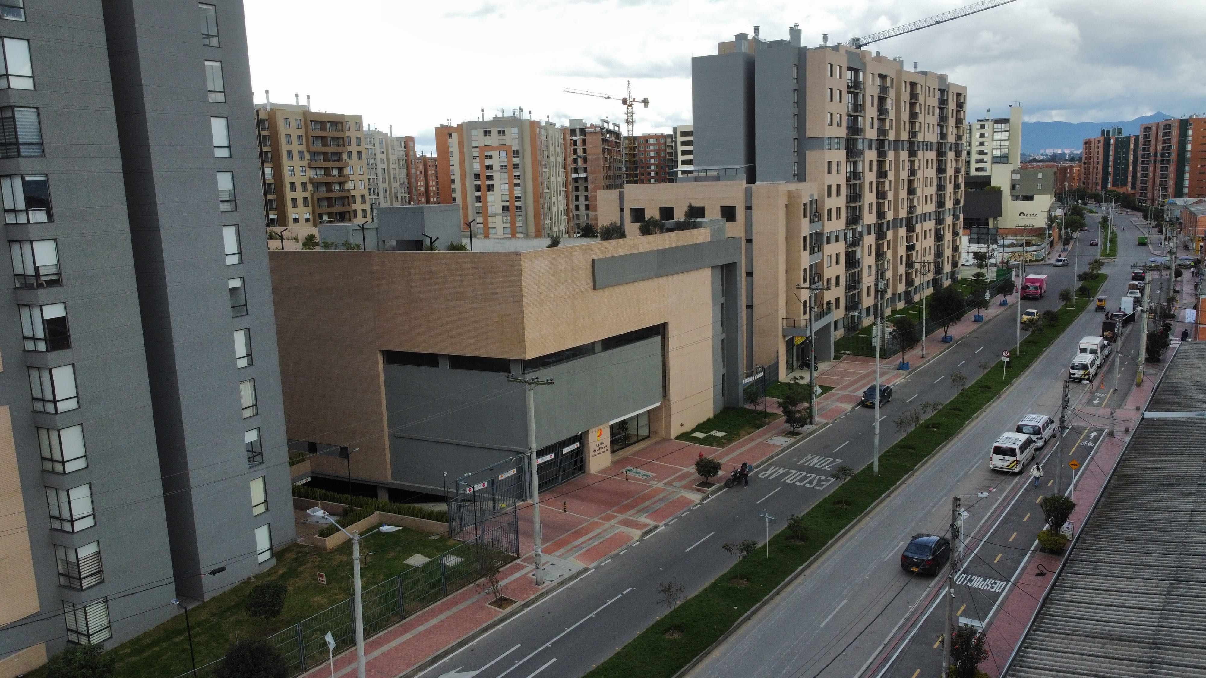  en undefined Undefined Undefined Undefined 86 m2 Habitaciones 3 Baños 3 Garajes 1 Precio $588000000