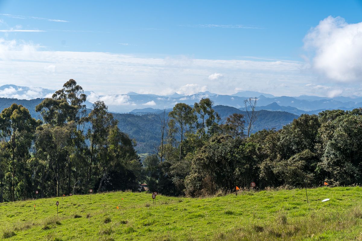 Proyectos Comerciales Sierra Palmas Lote en venta Antioquia Envigado Vereda El Silencio 881 m2 Habitaciones 0 Baños 0 Garajes 1 Precio $896400000